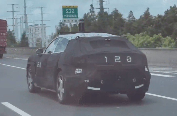 Второй автомобиль Xiaomi, внедорожник MX11, был замечен на тестировании в Китае