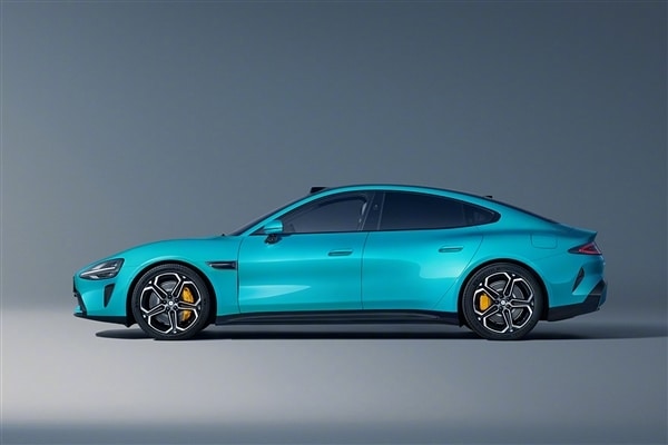 Xiaomi SU7 не может выполнить OTA из-за изменения освещения, а владельцы беспокоятся о том, что их устройство может затопить