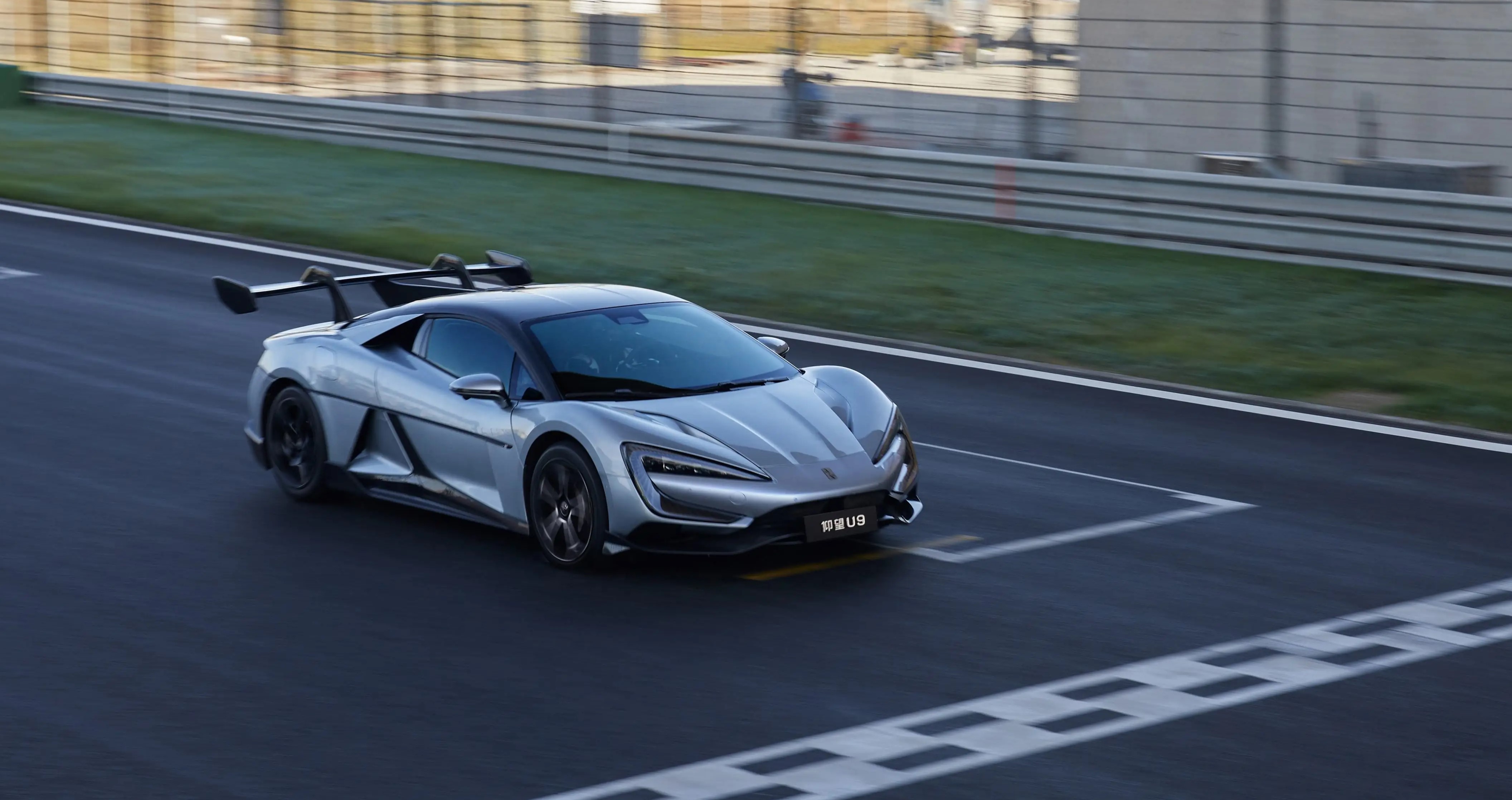 Yangwang U9 от BYD завершает шестимесячные испытания на Нюрбургринге и готовится к поставке