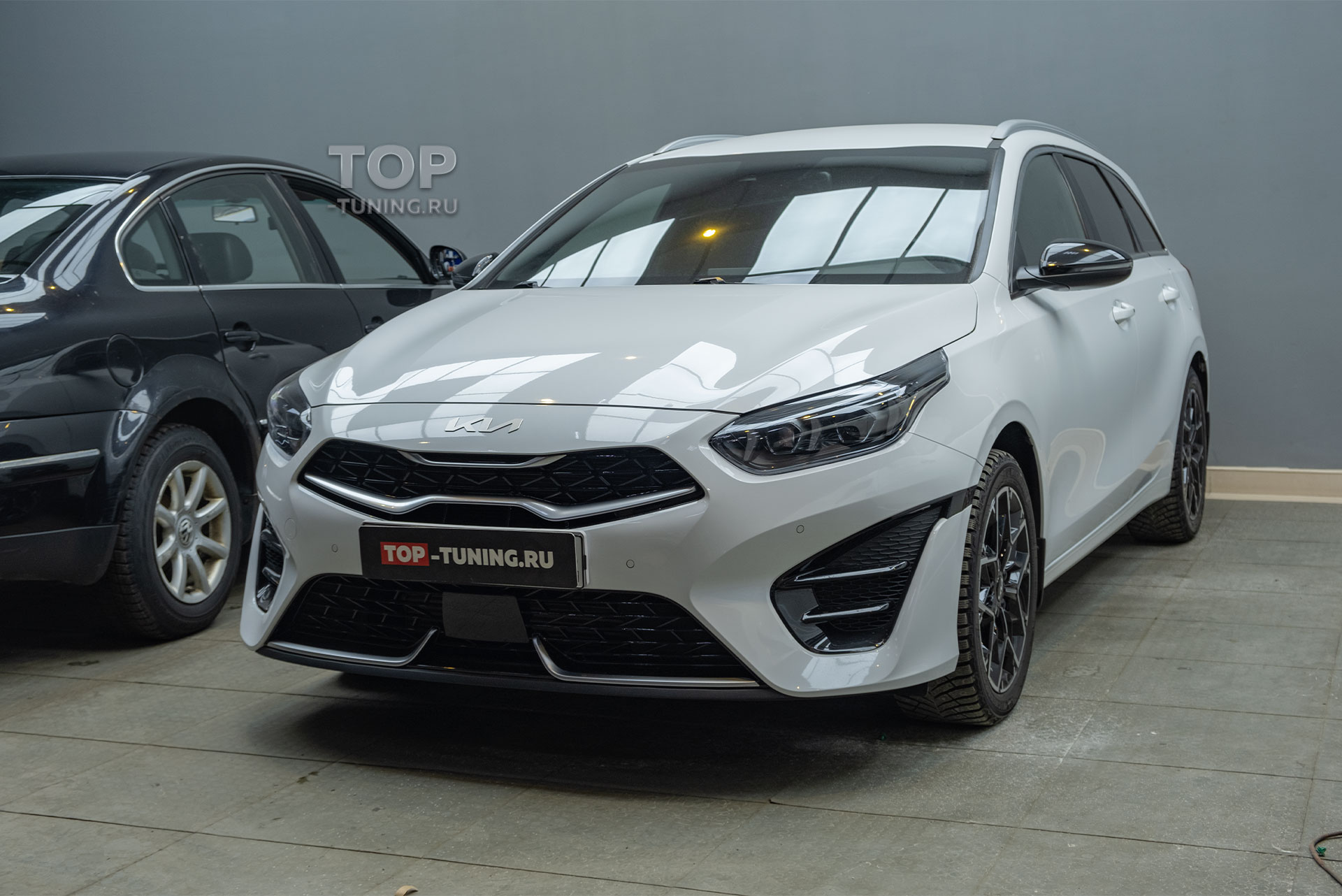 Подсветка 24 в 1 под ключ в салон Kia Ceed III рестайлинг