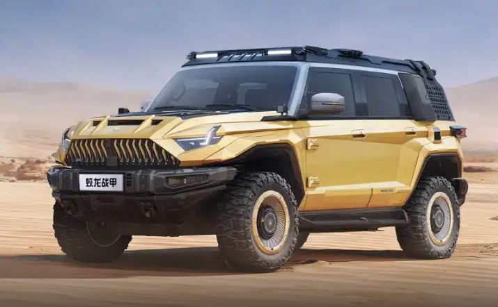 Внедорожник также имеет многофункциональный задний буксирный крюк и встроенный порт питания для автодомов. Его максимальная грузоподъёмность составляет 2,5 тонны, что позволяет ему буксировать внедорожники, мотоциклы и лодки.