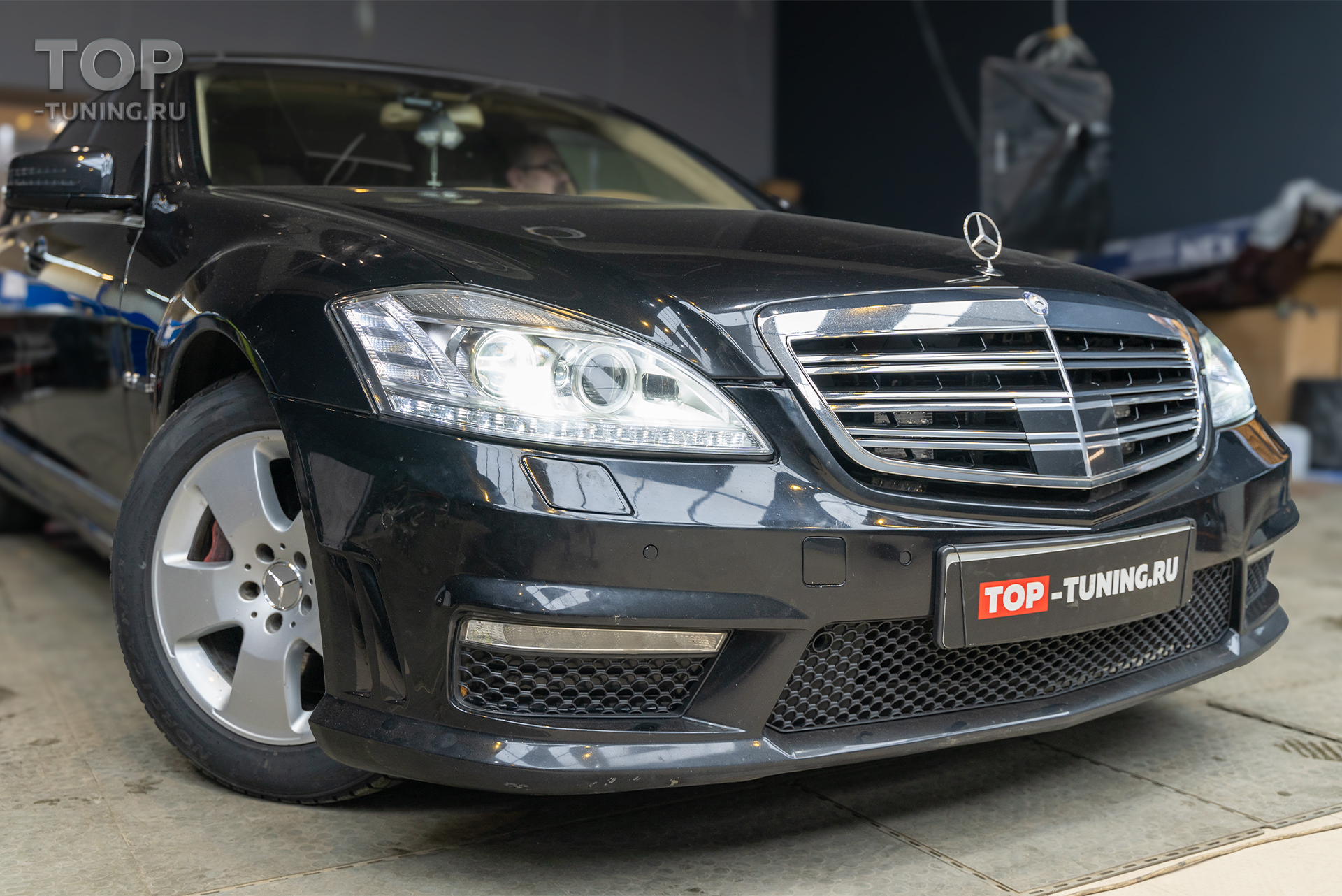 Замена ксенона на Bi LED – тюнинг оптики Mercedes Benz W221