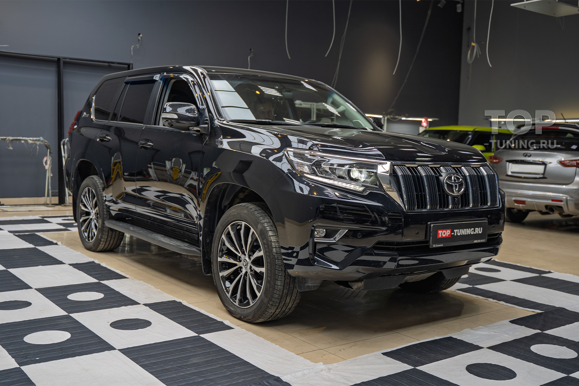 Установка системы кругового обзора 360 для Toyota LC Prado 150 рест 2