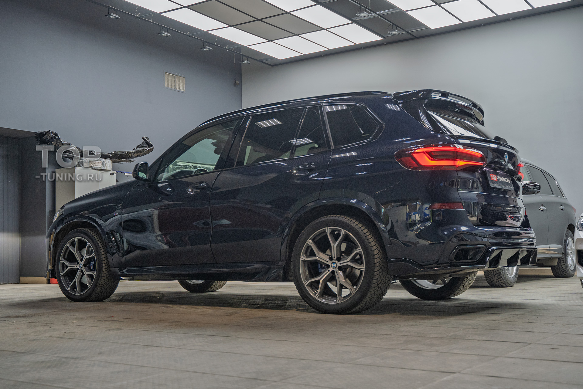 109061 Модернизация обвеса – тюнинг BMW X5 G05