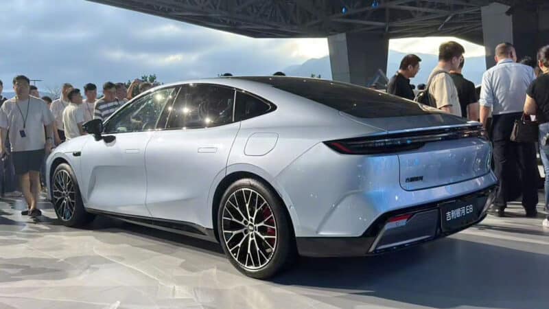 Продажи электрического седана Geely Galaxy E8 в Китае начались в начале января 2024 года по цене от 175 800 до 228 800 юаней (2,17&ndash;2,82 млн рублей). За период с января 2024 по январь 2025 года бренд Geely Galaxy продал 32 494 экземпляра E8.