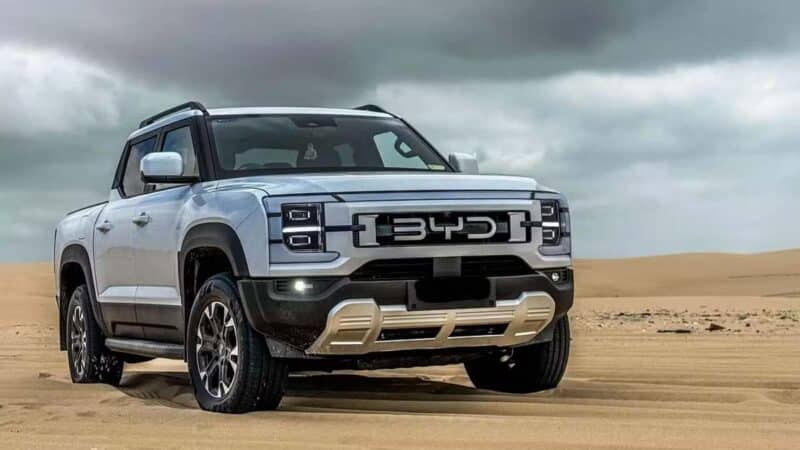 Пикап создан на базе платформы DMO от BYD. У него рамная конструкция кузова и независимая двойная А-образная подвеска как спереди, так и сзади. Габариты автомобиля составляют 5457/1917/1925 мм, а колёсная база &mdash; 3260 мм. Это делает его крупнее Ford R