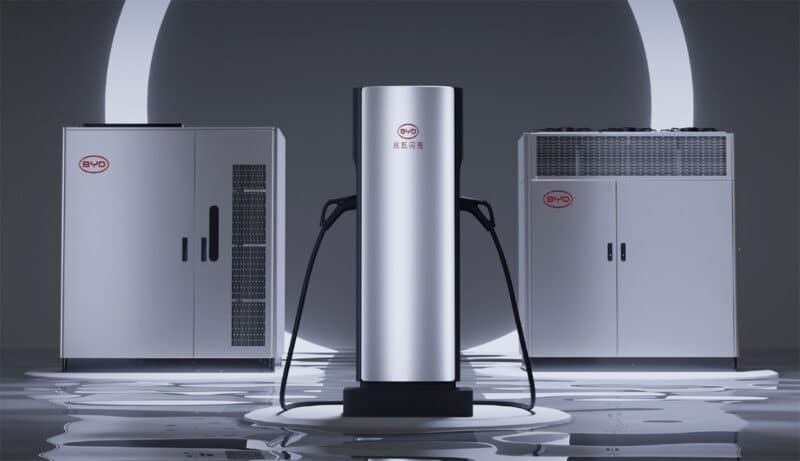 22 апреля Huawei представит зарядные устройства мощностью 1,5 МВт с производительностью 20 кВт *ч в минуту