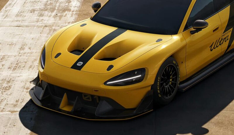 Споры вокруг двойных воздуховодов на капоте Xiaomi обостряются - более 400 владельцев SU7 Ultra подали в суд