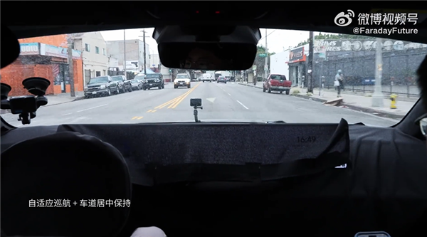 Jiyue 01 &mdash; это электрический внедорожник, выпущенный в 2023 году компанией Jiyue Auto (первоначально известной как Jidu Auto). Эта компания была совместным предприятием китайского технологического гиганта Baidu и автопроизводителя Geely.