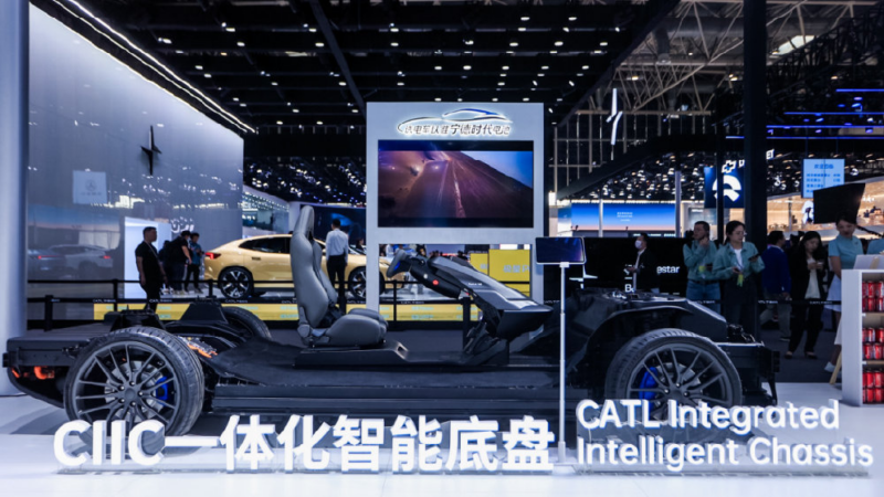 Компания активно расширяет своё присутствие на рынке и осваивает сегмент шасси для скейтбордов. Такая стратегия направлена на ускорение перехода автомобильной промышленности на электрические технологии.