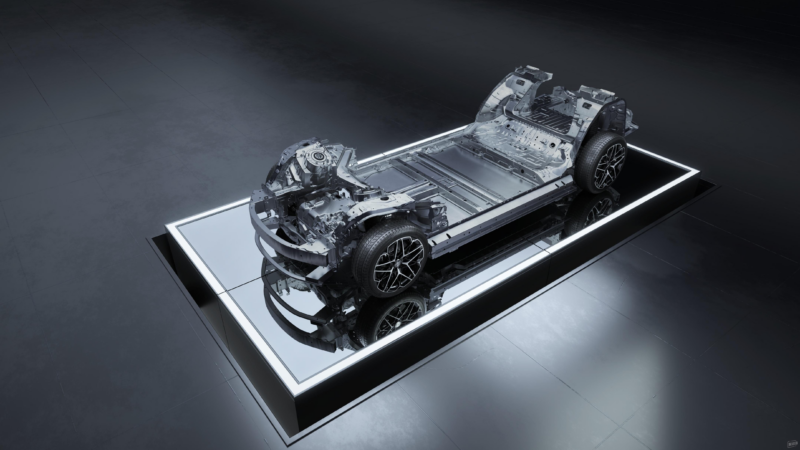 Начинаются поставки Yangwang U7: 1300 л.с. и электромагнитная подвеска