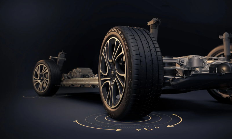 По случаю презентации компания объявила ограниченную по времени акцию: автомобиль можно приобрести за 329 900 юаней (3,6 млн рублей).