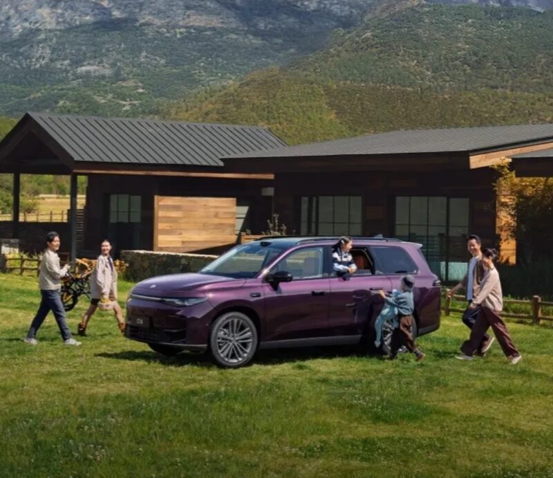 В Китае представлен внедорожник Leapmotor C16 с пятью посадочными местами и 4,9–метровым кузовом