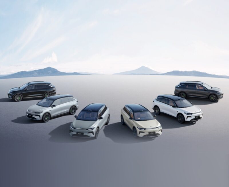 Внедорожник 2026 Leapmotor C11 поступит на рынок по цене 1,6 млн рублей в Китае, доступный в вариантах EREV и BEV