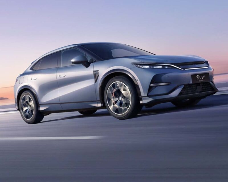 BYD Song L GT - это новый спортивный вариант в линейке внедорожников Song L