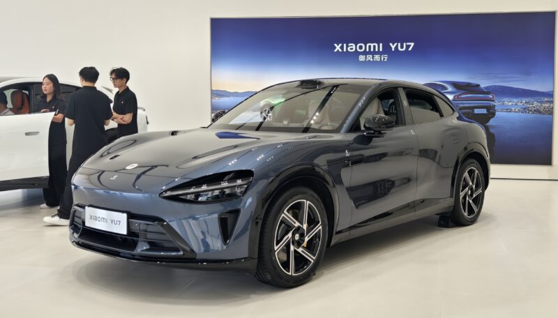 “Подержанный” Xiaomi YU7s стоит на 200 000 рублей дороже рекомендованной розничной цены производитедя