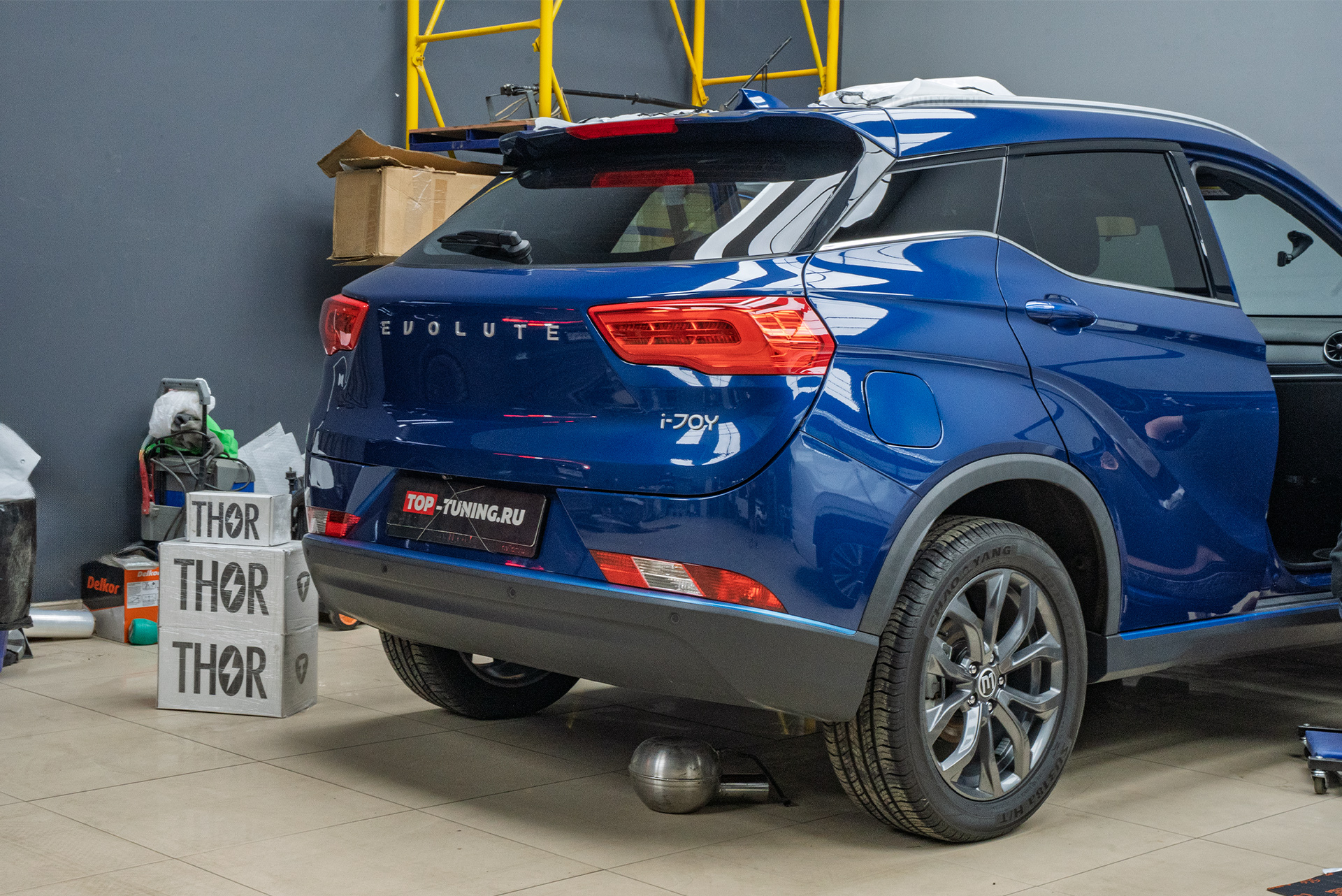 110049 Дооснащение Evolute i-JOY системой электронного выхлопа и шумоизоляцией дверей