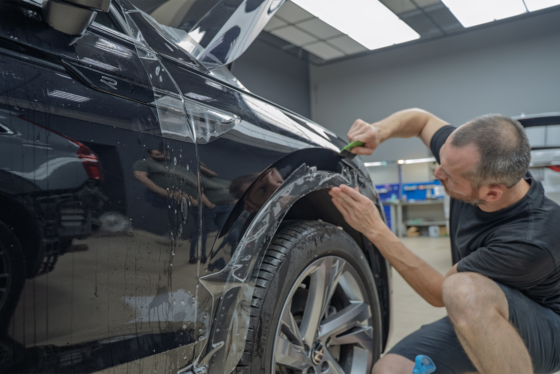 110067 Зона риска Volkswagen Tiguan 2021 в полиуретановую пленку + керамика кузова