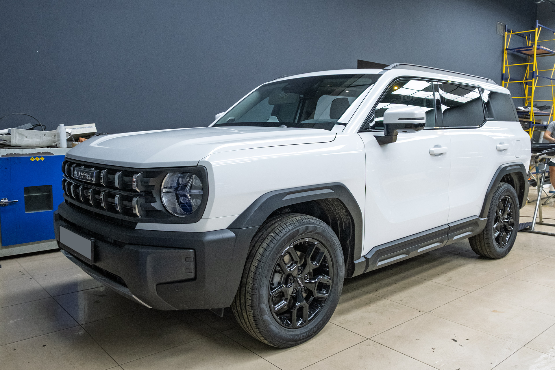 Четырехслойная шумоизоляция дверей Haval H3 