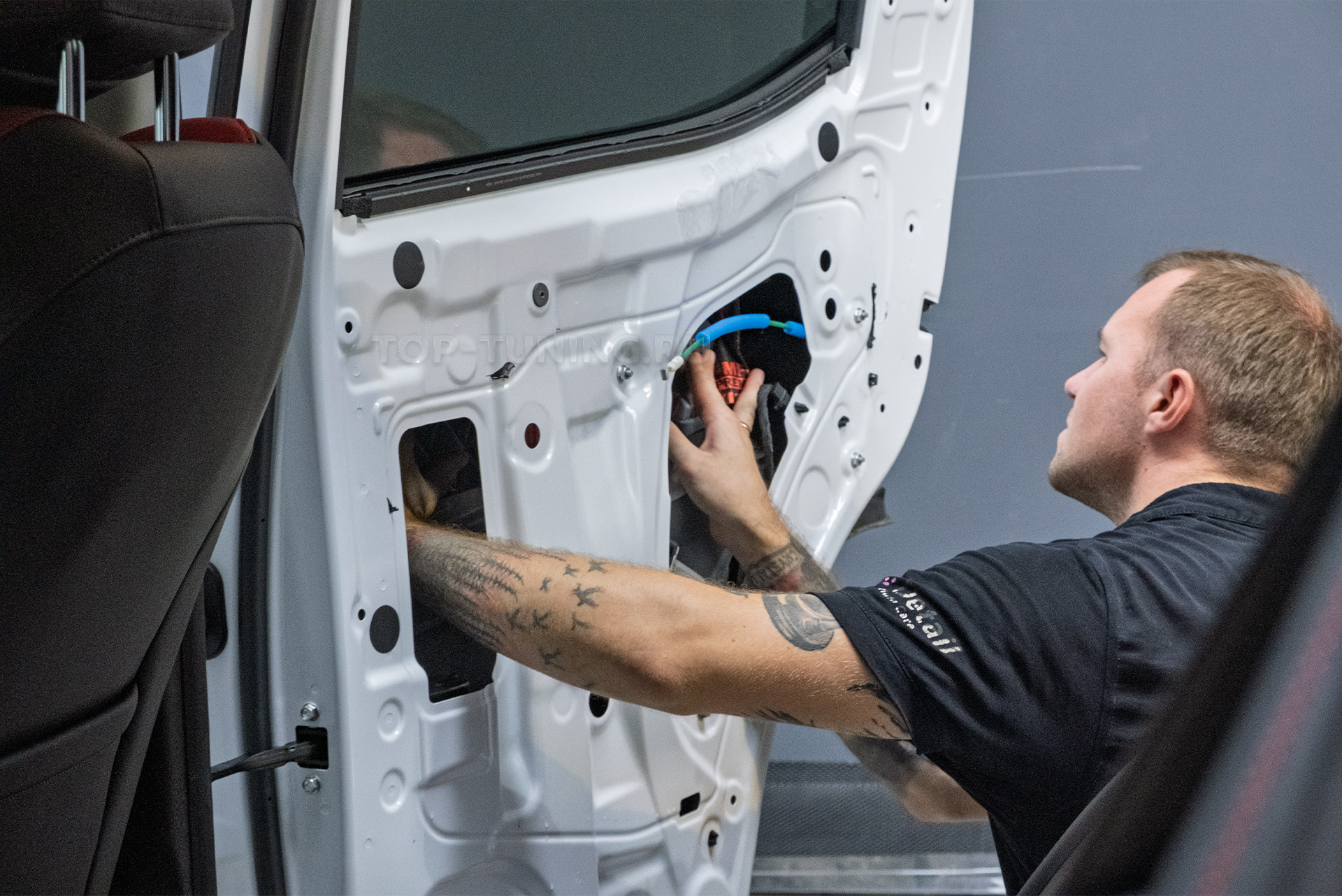 110075 Четырехслойная шумоизоляция дверей Haval H3