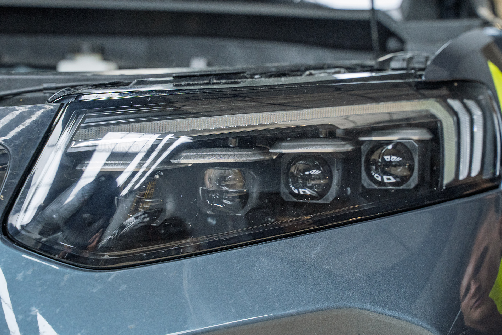 Замена линз, полировка и оклейка фар Knewstar 001 