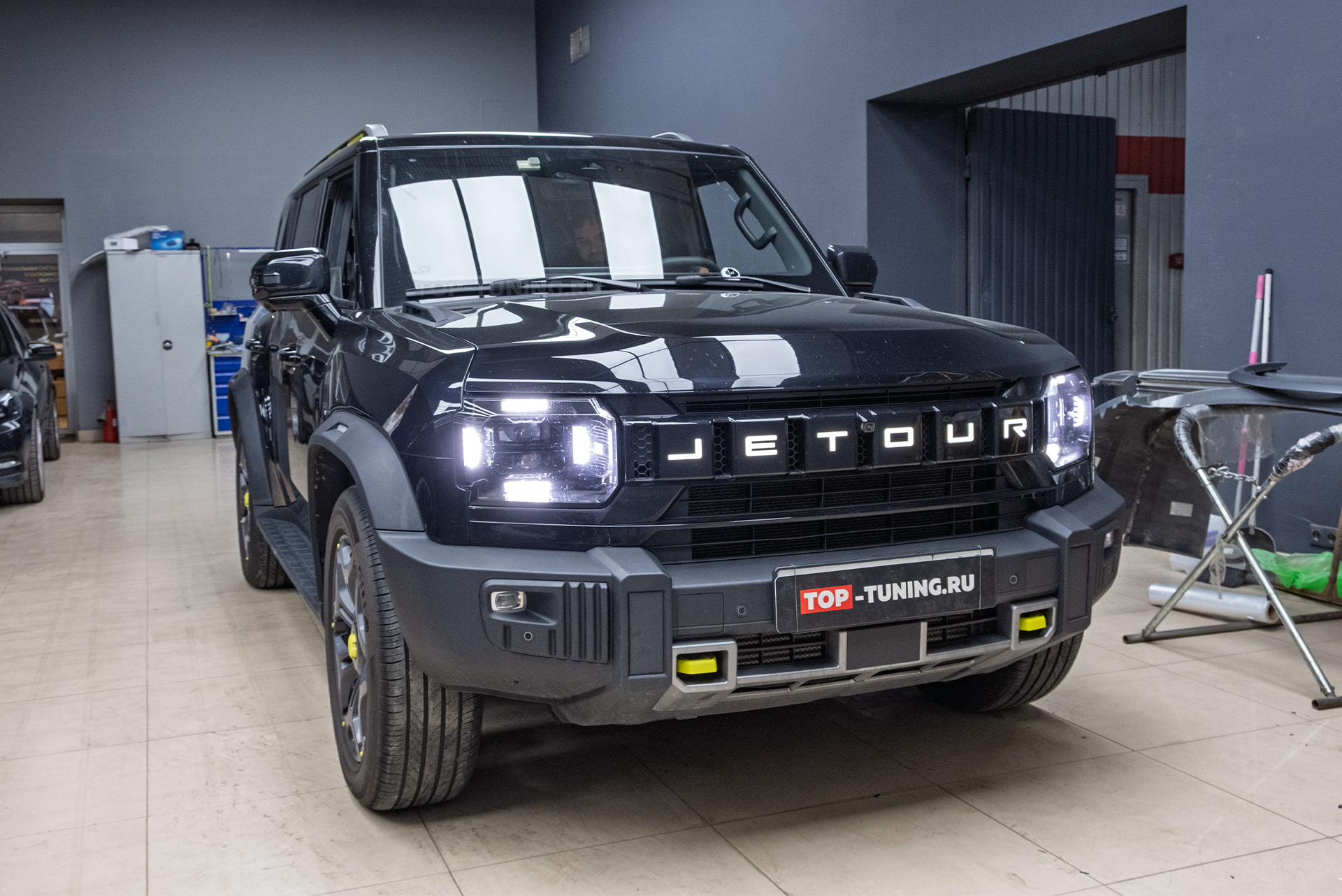 Установка электронной выхлопной системы THOR 2.0 + ECHO для Jetour T2