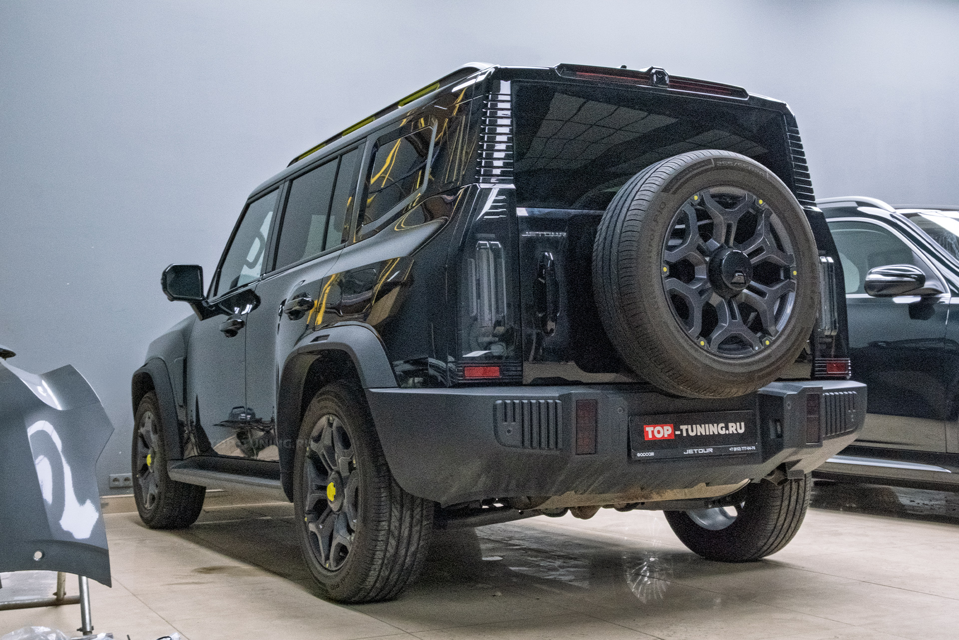 Установка электронной выхлопной системы THOR 2.0 + ECHO для Jetour T2