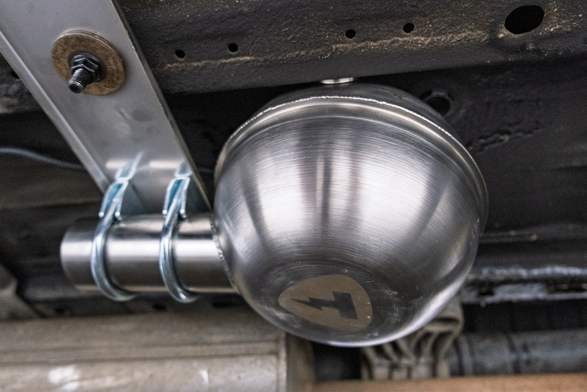 110083 Установка электронной выхлопной системы THOR 2.0 + ECHO для Jetour T2