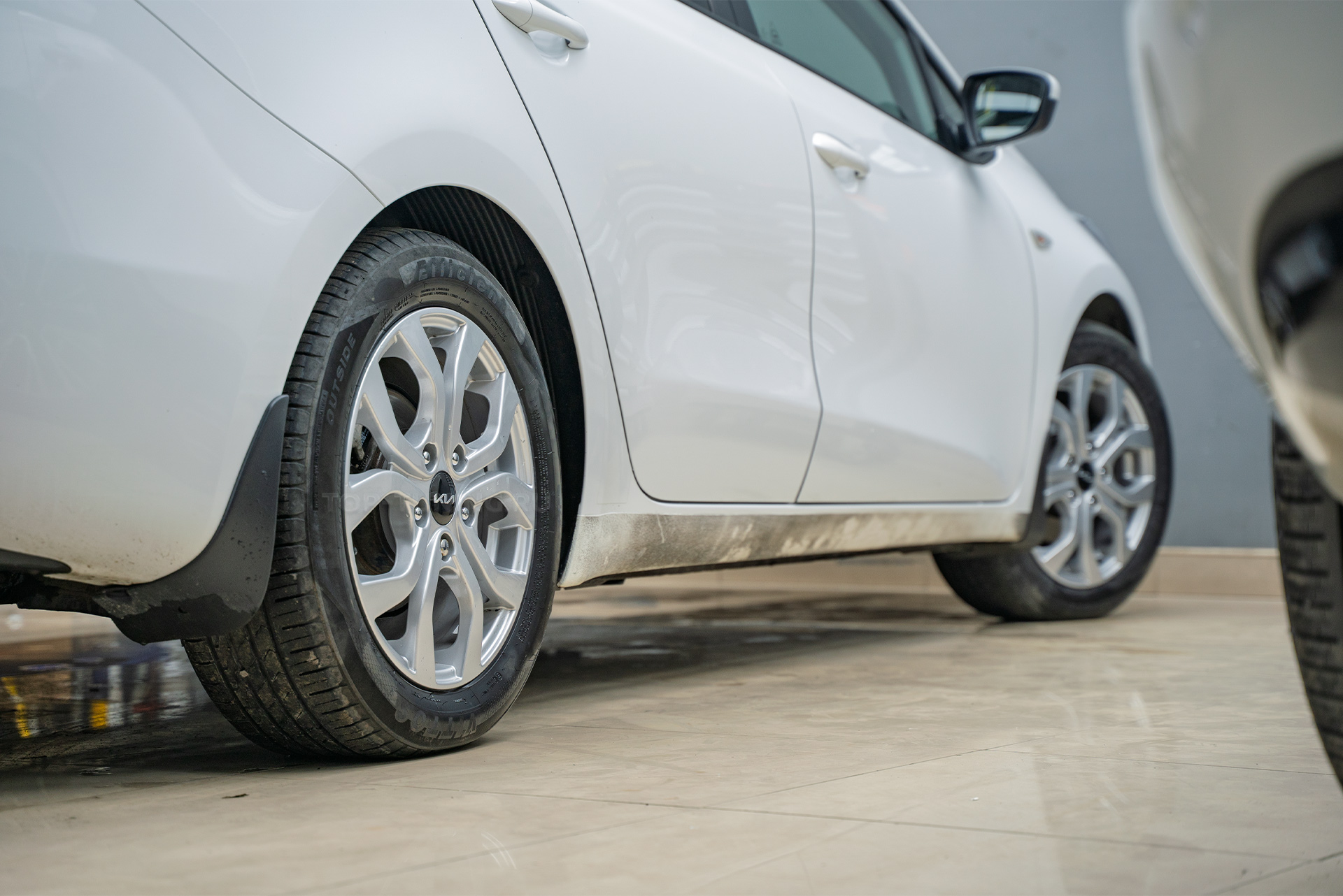 110084 Тюнинг порогов Kia Ceed II 2018