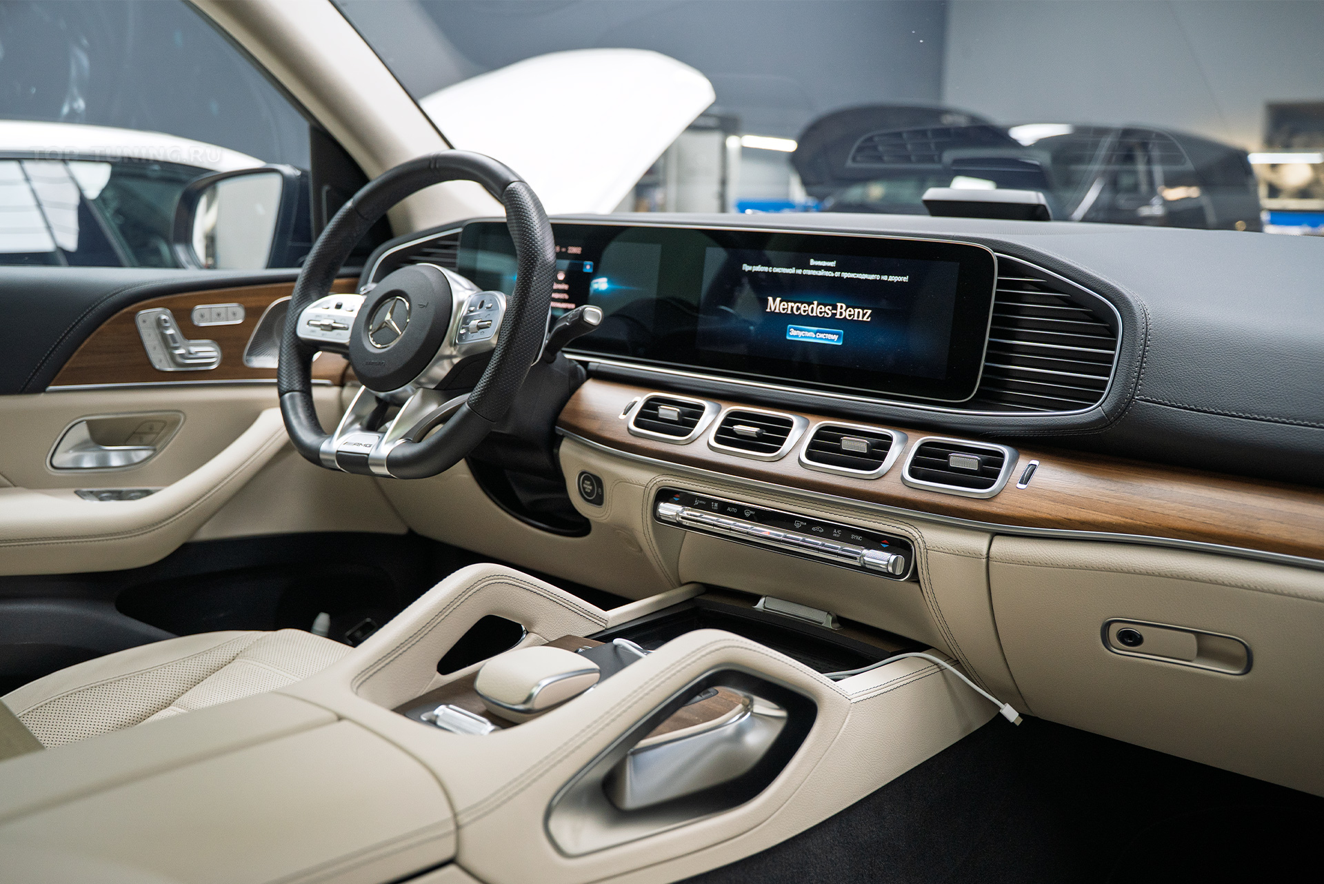 110096 Доводчики дверей + решетка радиатора GT Line для Mercedes GLE V167