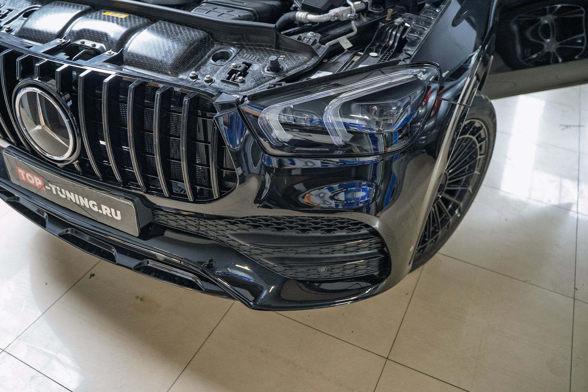 Доводчики дверей + решетка радиатора GT Line для Mercedes GLE V167