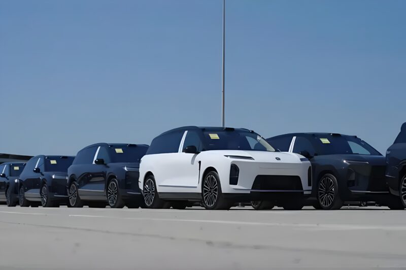 Новый внедорожник Nio ES8 на платформе NT3.0 поступает в дилерские центры Китая