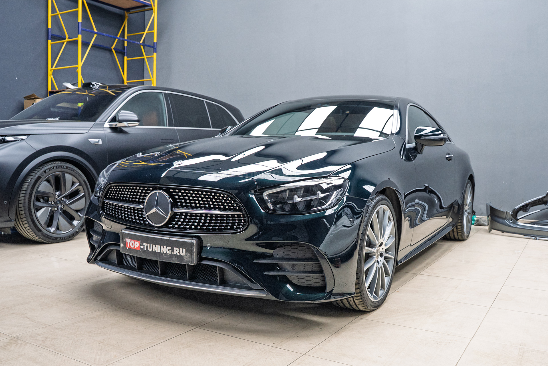 Полная оклейка кузова Mercedes-Benz E-class Coupe W213 110157 Полная оклейка кузова Mercedes-Benz E-class Coupe W213