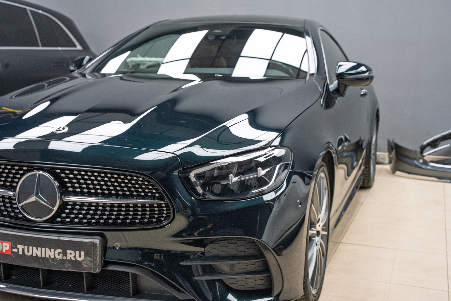 Полная оклейка кузова Mercedes-Benz E-class Coupe W213 110157 Полная оклейка кузова Mercedes-Benz E-class Coupe W213