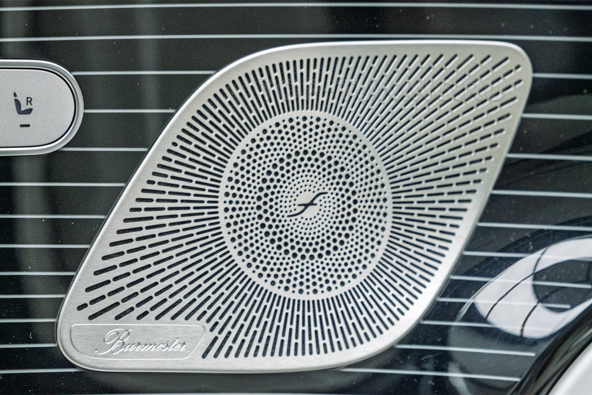 Оклейка кузова Mercedes-Benz Maybach GLS  2024 в Топ Тюнинг Москва