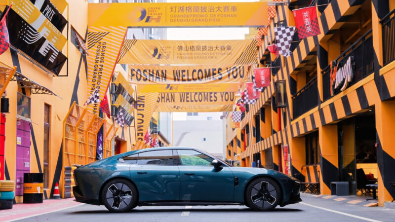 В Китае стартовали продажи абсолютно нового Xpeng P7 по цене 30 730 долларов США и собрали 10 тысяч заказов за 7 минут