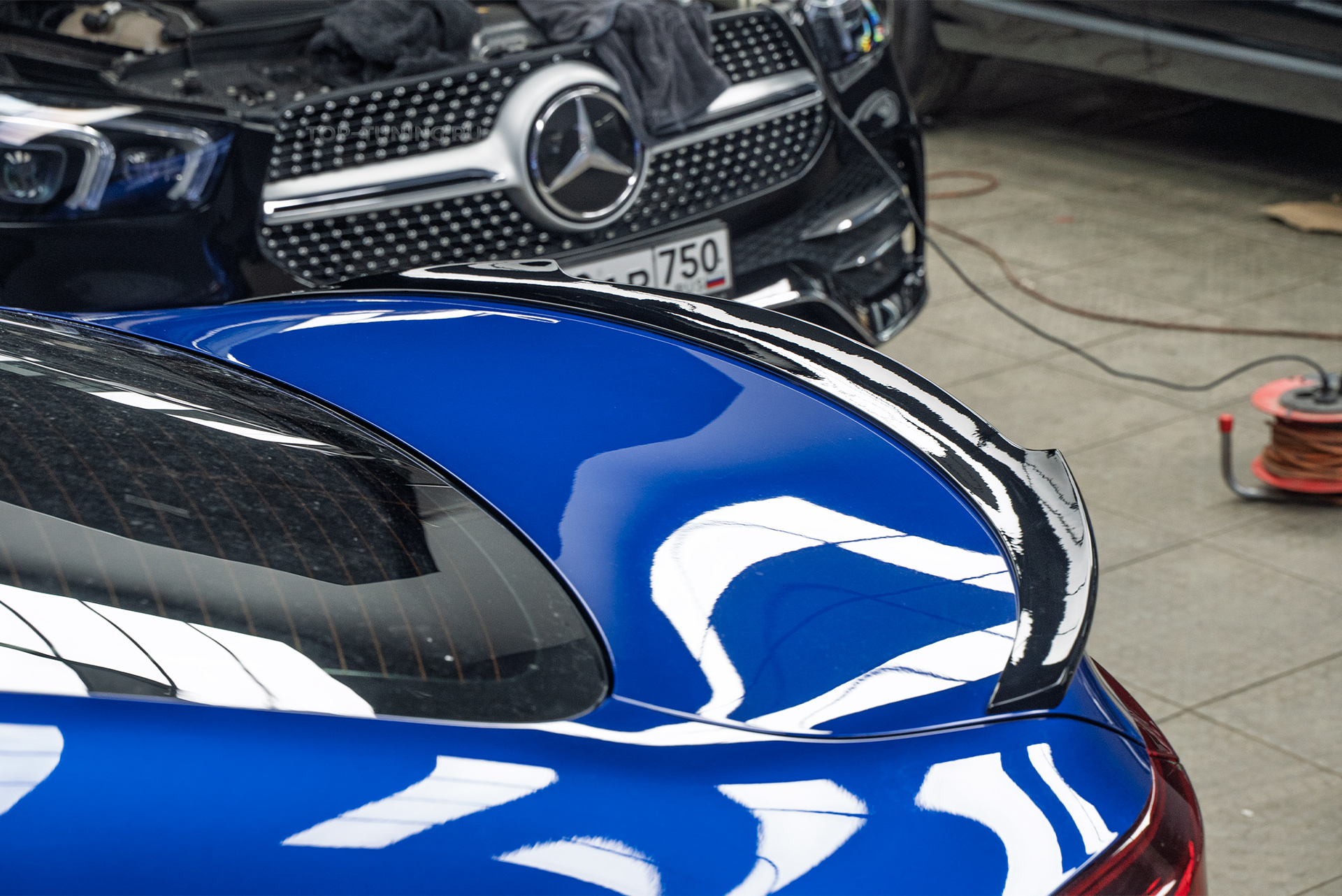 Тюнинг Kia Cerato IV – установка спойлера на крышку багажника