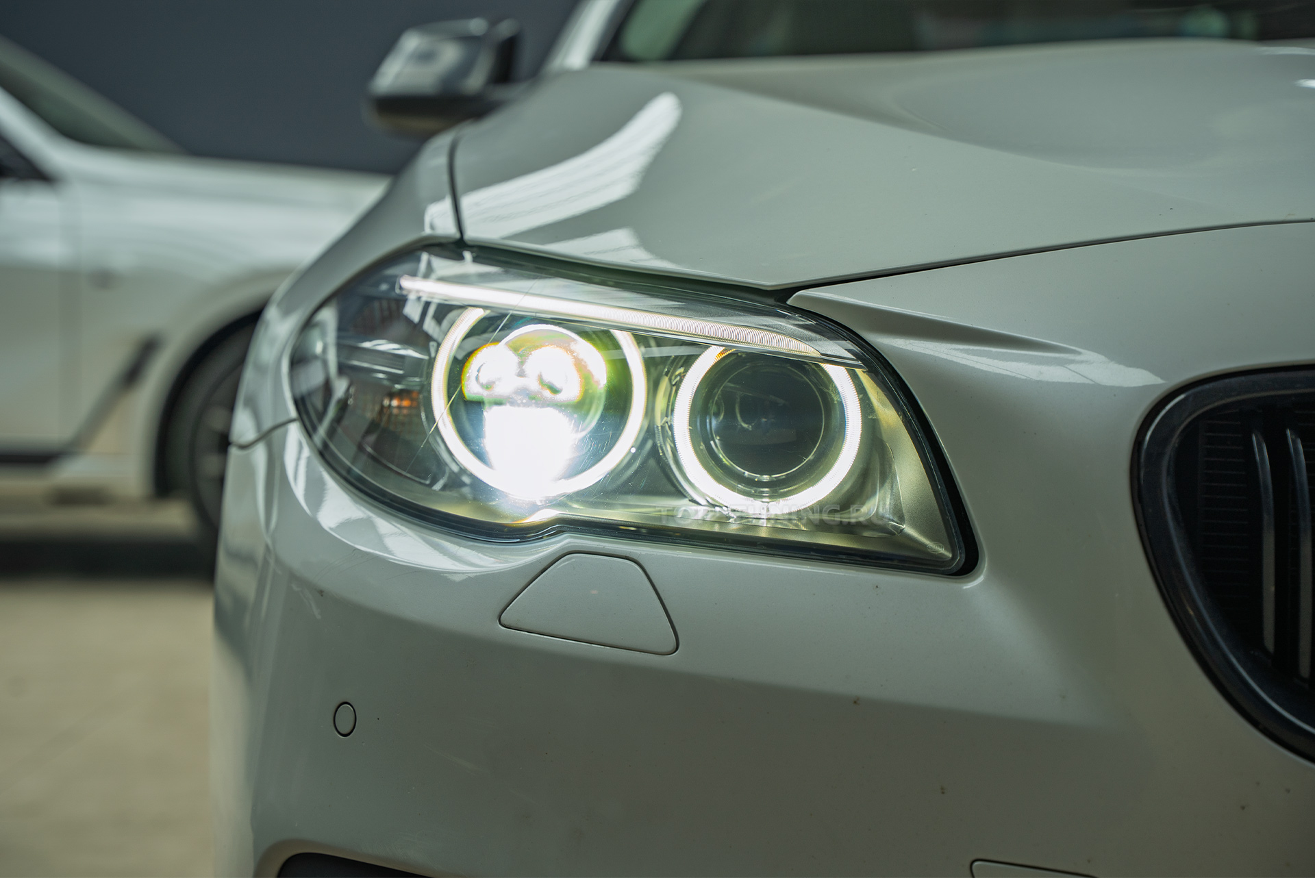 110183 Тюнинг и защита передней оптики BMW 5 серии F10 рестайлинг