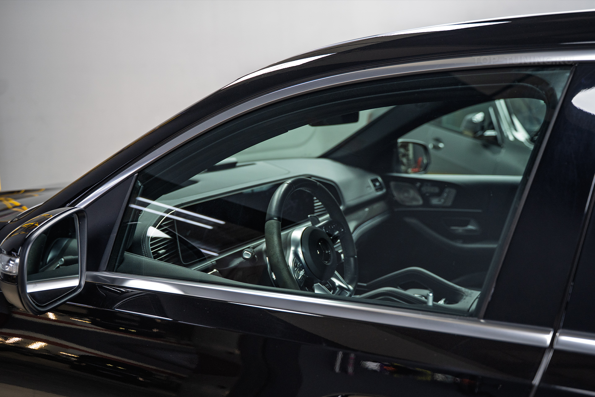 Оклейка всего кузова в сатиновый полиуретан для Mercedes-Benz GLE53 AMG