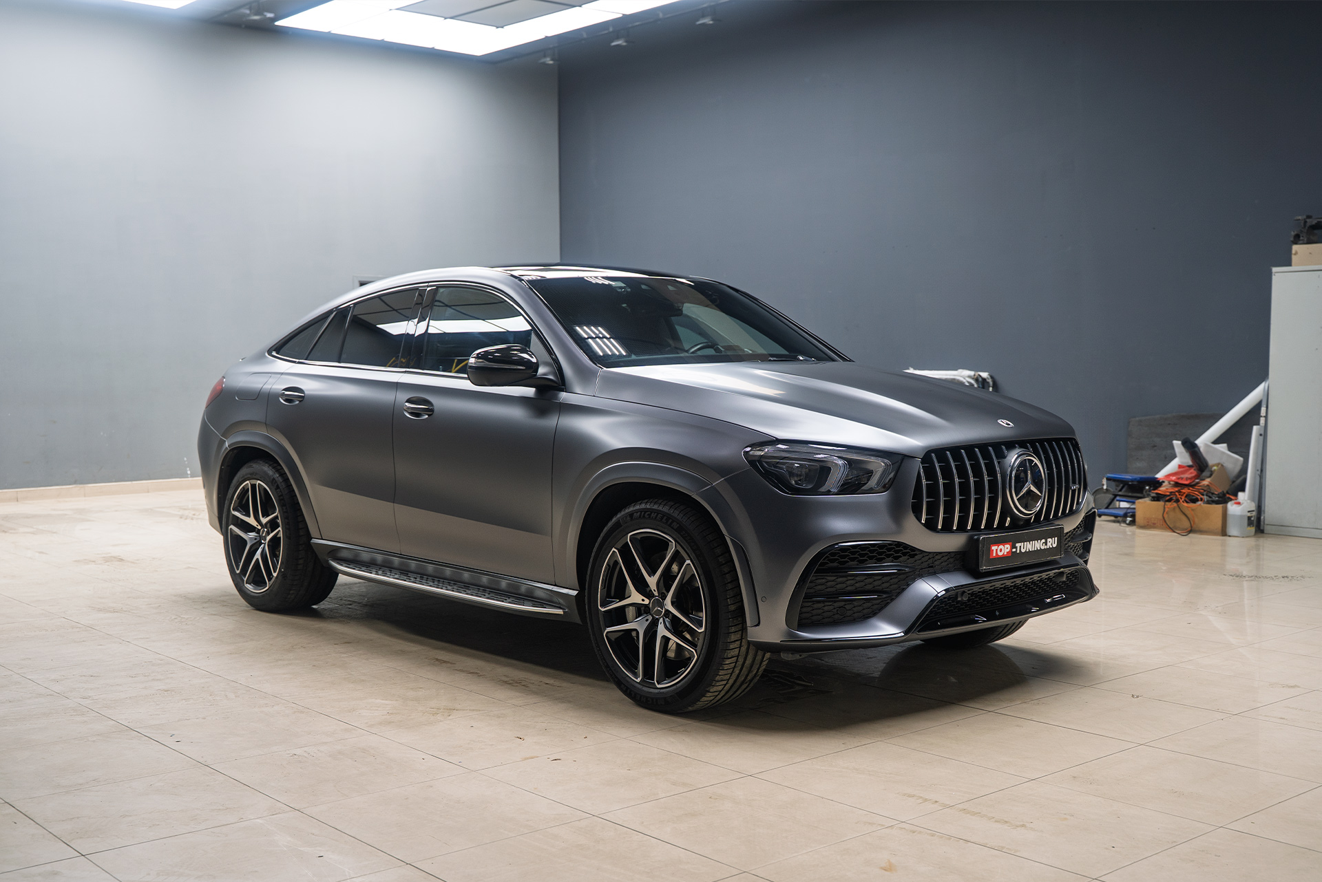 110184 Оклейка всего кузова в сатиновый полиуретан для Mercedes-Benz GLE53 AMG