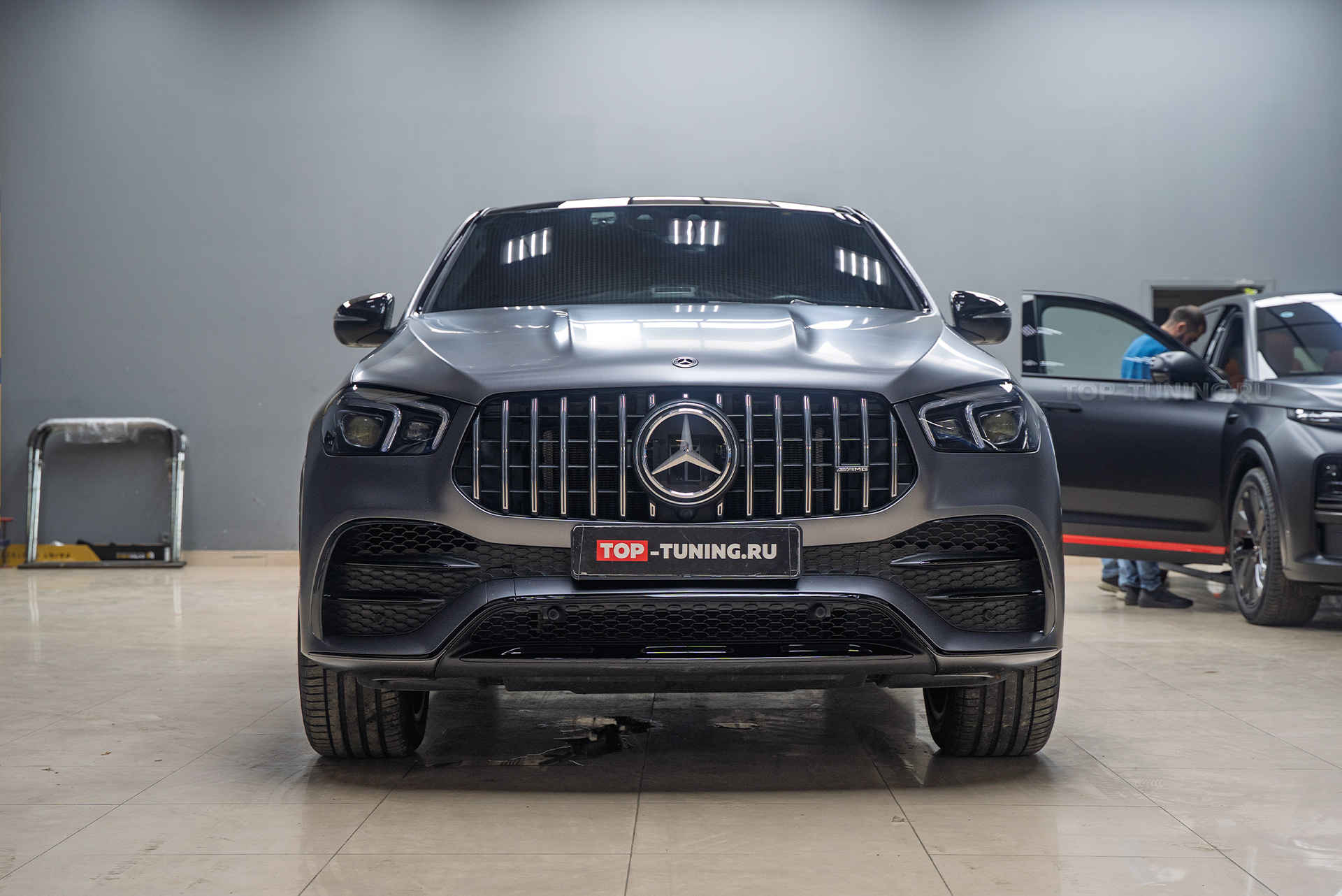 110184 Оклейка всего кузова в сатиновый полиуретан для Mercedes-Benz GLE53 AMG