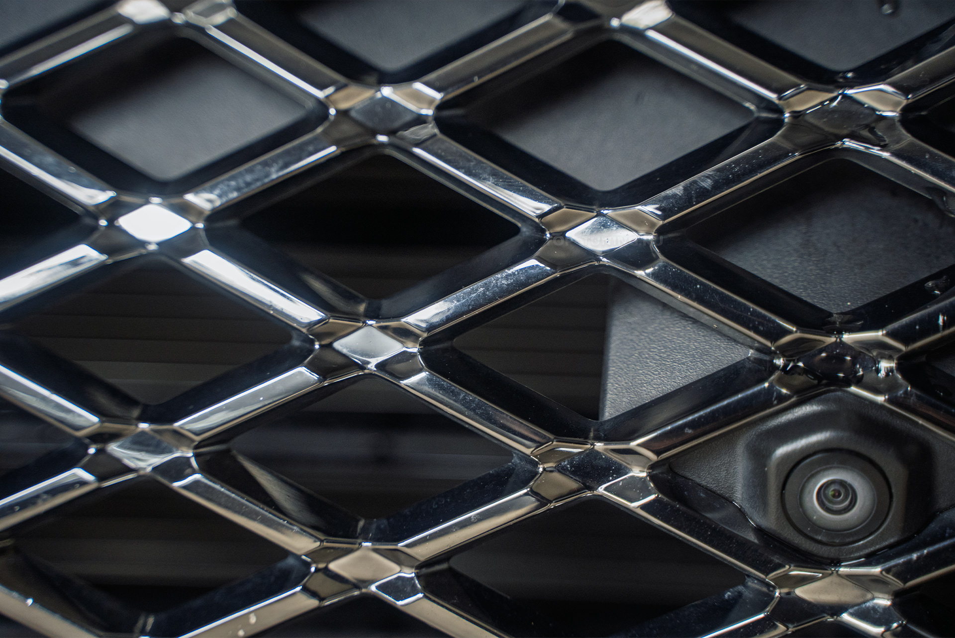 110217 Установка защитной сетки-фильтра для нового Genesis GV70 рестайлинг