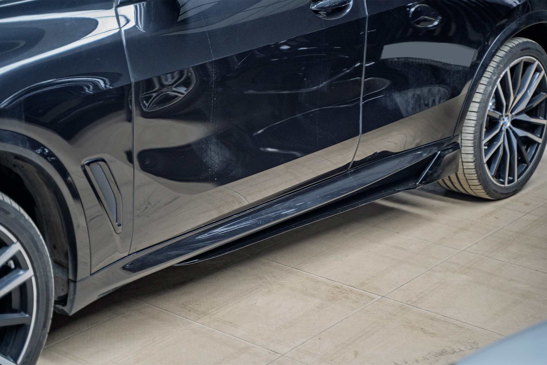 Монтаж тюнинг-обвеса PRO GT II для BMW X5 G05 