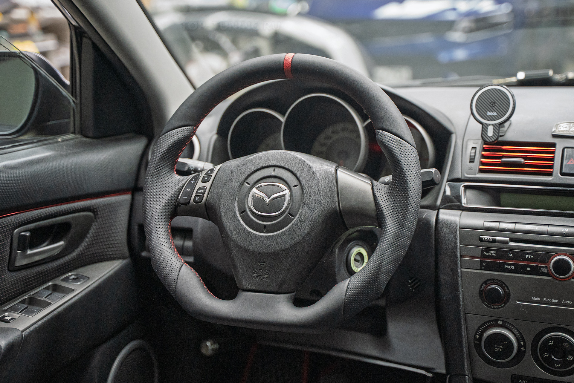 110220 Анатомический тюнинг-руль для Mazda 3 BK рестайлинг