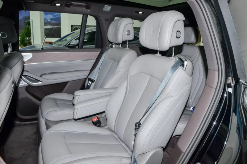 Премиальный бренд BYD &mdash; Denza &mdash; официально объявил о выходе на рынок Denza N9 2026 года выпуска