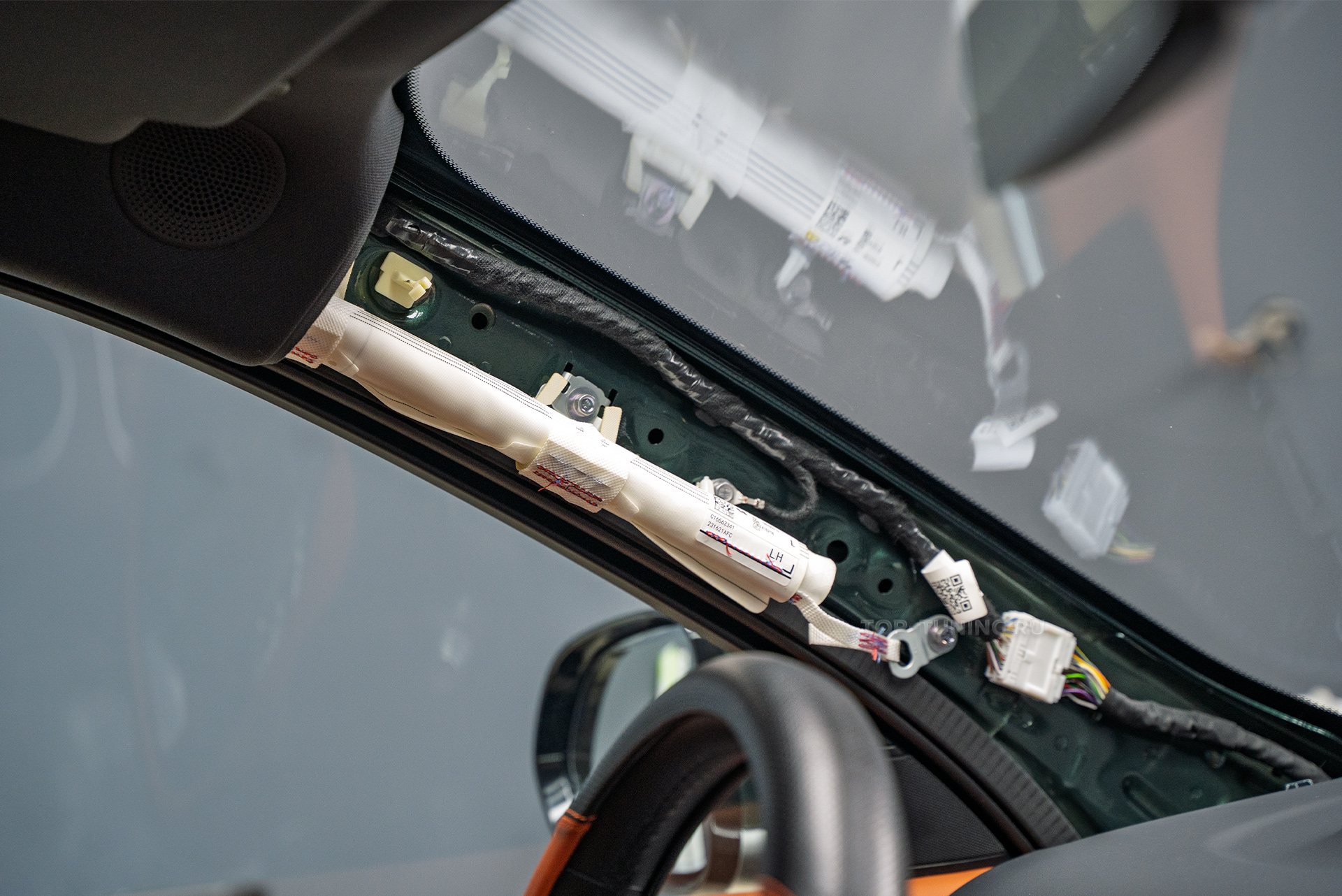 Монтаж акустических стоек для Li L9 – тюнинг автозвука Lixiang 110258 Монтаж акустических стоек для Li L9 – тюнинг автозвука Lixiang