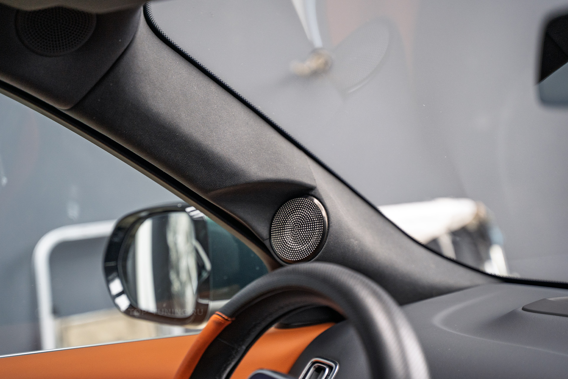 Монтаж акустических стоек для Li L9 – тюнинг автозвука Lixiang 110258 Монтаж акустических стоек для Li L9 – тюнинг автозвука Lixiang