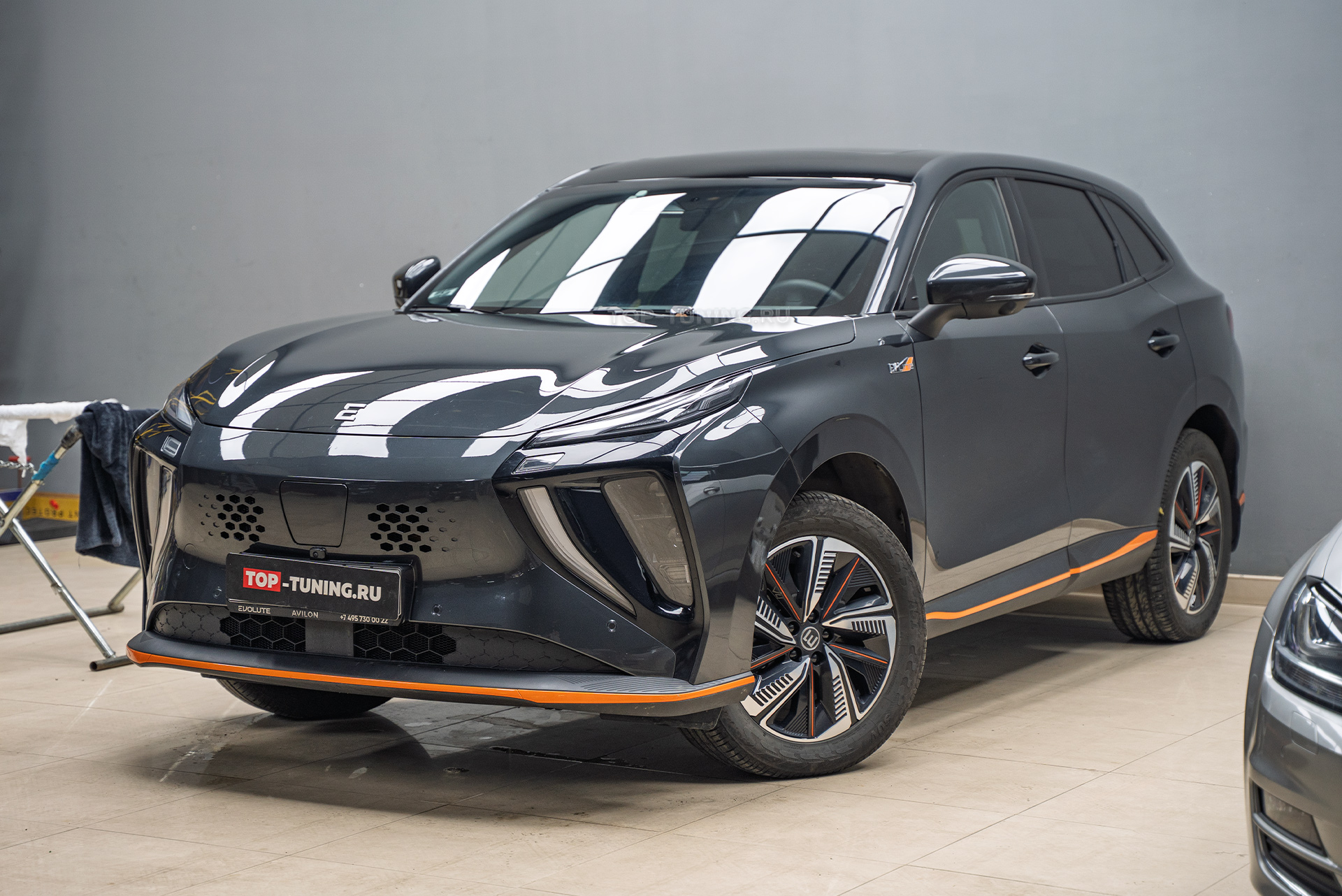 Защитная сетка-фильтр в решетку радиатора и передний бампер Evolute i-SKY