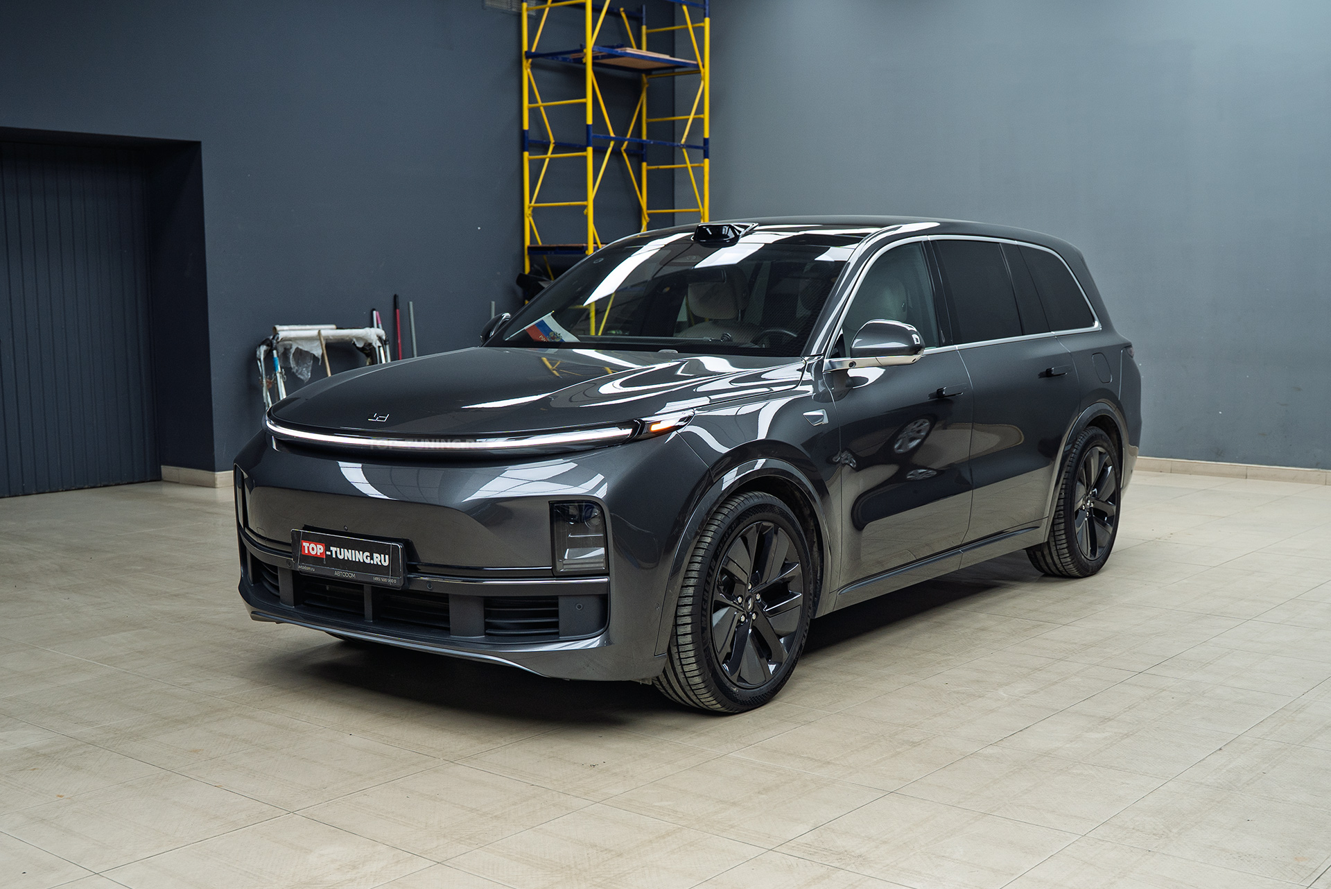 110277 Виброизоляция колесных арок и подкрылков нового Lixiang L9 Виброизоляция колесных арок и подкрылков нового Lixiang L9 в Топ Тюнинг Москва