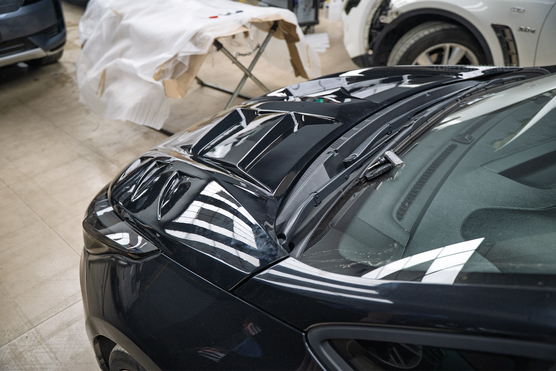 Тюнинг-модернизация Kia Ceed II – спортивный капот GTR с жабрами 110278 Тюнинг-модернизация Kia Ceed II – спортивный капот GTR с жабрами